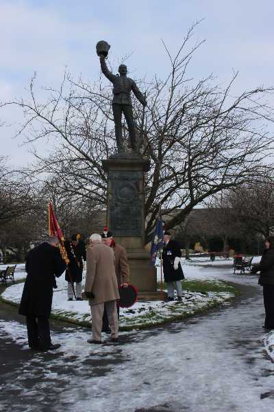 Images/honouring the fallen 010.jpg